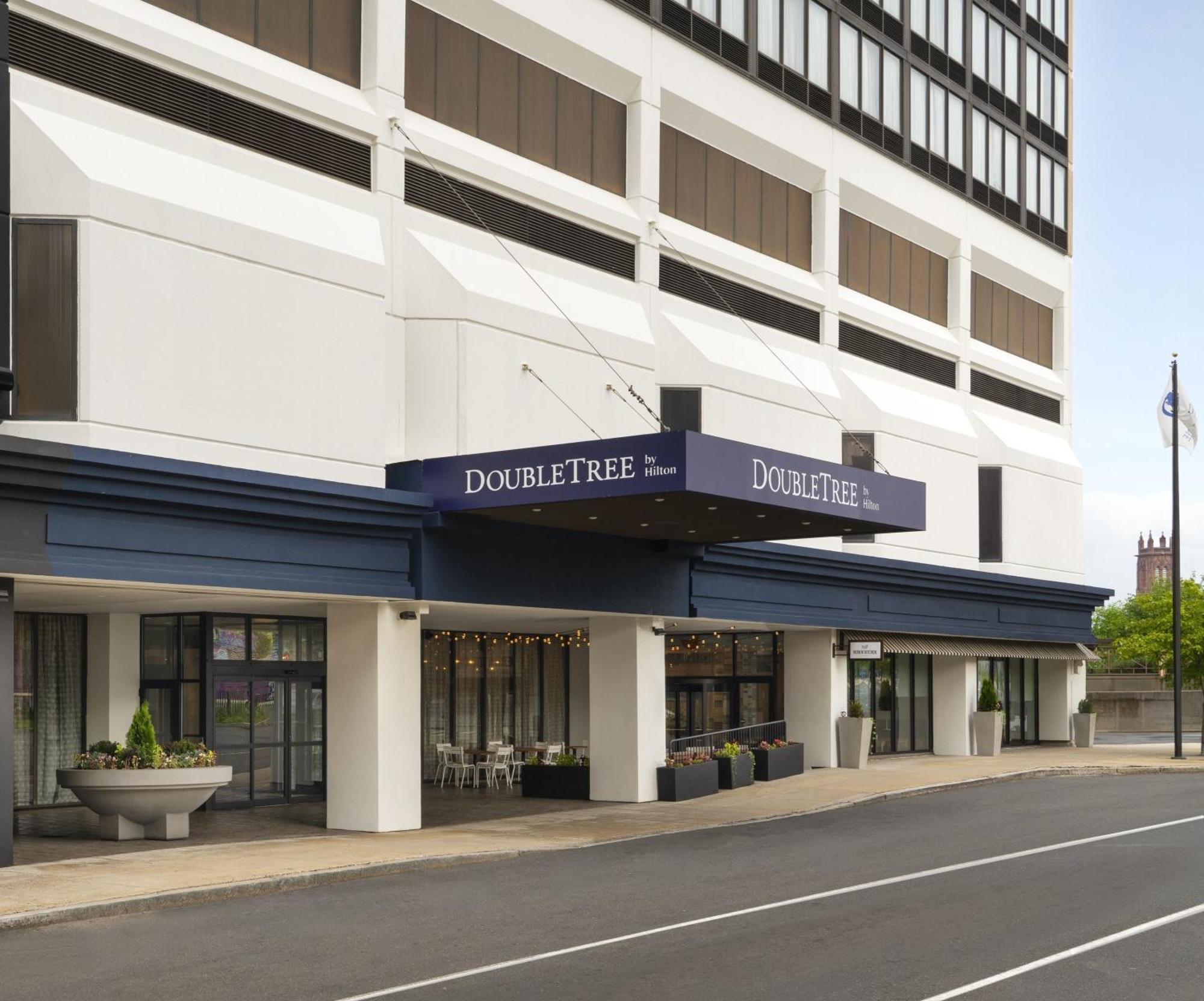 Hotel Doubletree By Hilton Hartford Downtown Exteriér fotografie