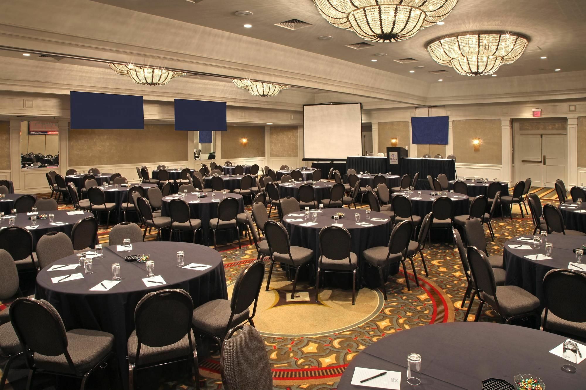 Hotel Doubletree By Hilton Hartford Downtown Zařízení fotografie
